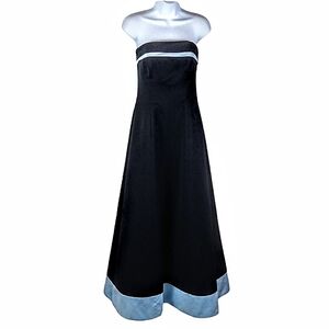 Urban Girl Nites navy gown Clearance!